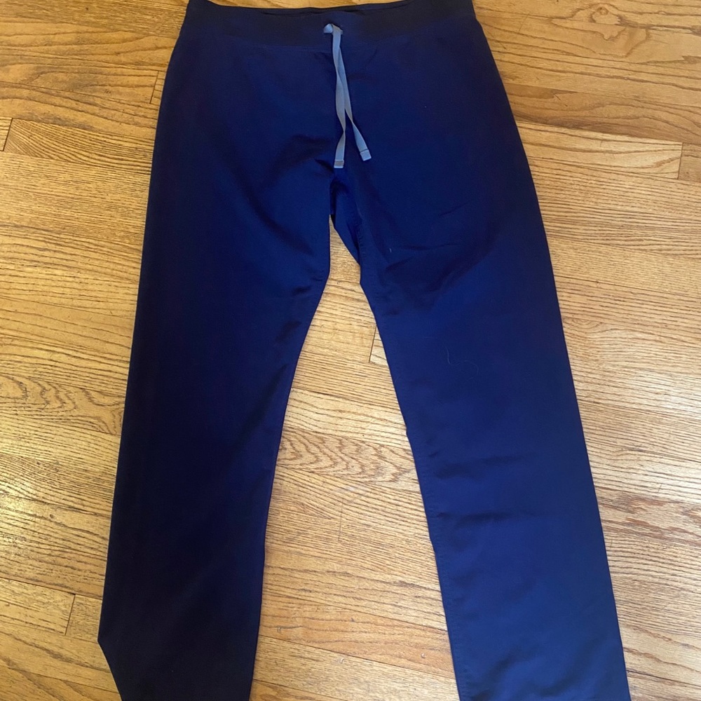 Navy Figs Livingston Scrubs, Size Large Tall